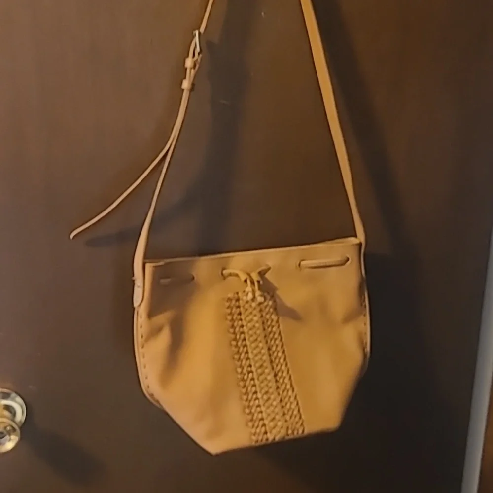 Purse - Picture 1 of 6
